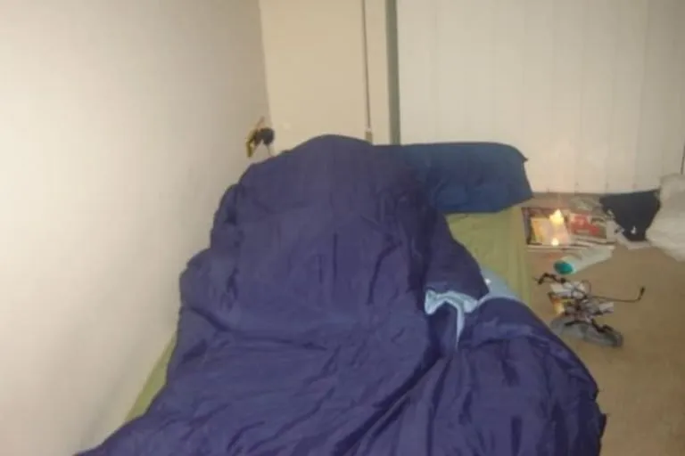 Messy-bed