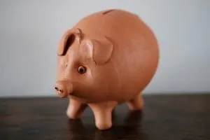 How to Save Your First $10,000 Even If You’re Living Paycheck to Paycheck